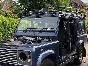 Parts of the Defender model were stolen by thieves.