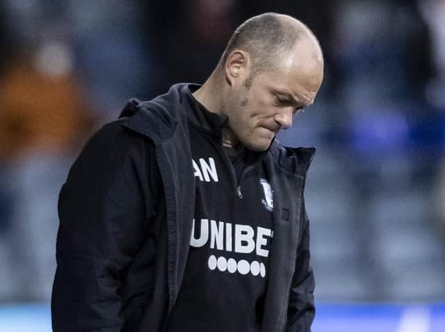 Alex Neil look dejected as his Preston team lose 3-0 at Luton