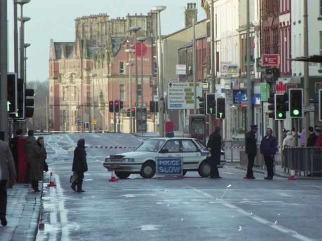 Police cordoned off a large part of Fishergate in Preston as bomb squad officers investigated
