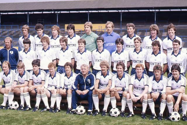 Tommy Docherty (front row) with the Preston North End squad in the 1981/82 season