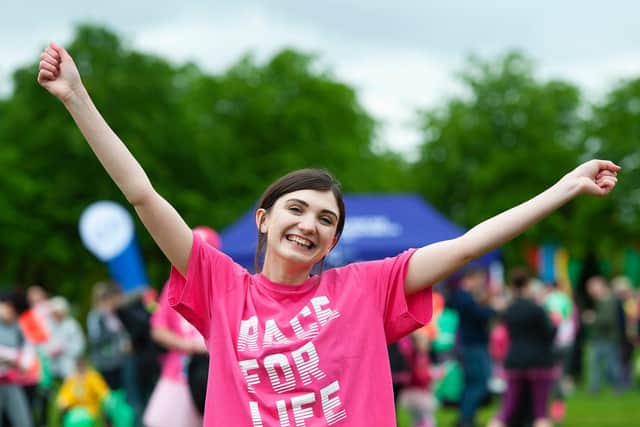 Cancer survivor Sara Wilson backs Race for Life