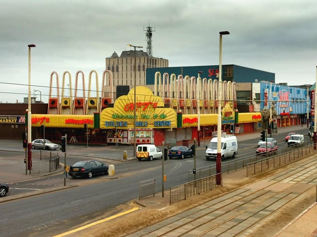 Blackpool's Golden Mile is vilified in Charles Jennings' book