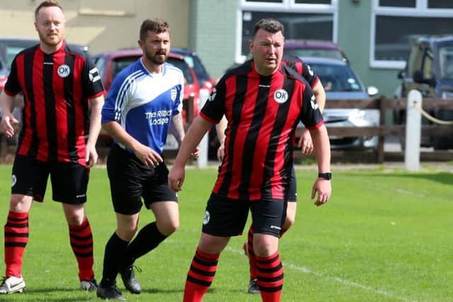 Old Knackers FC in action (J Holden Photos)