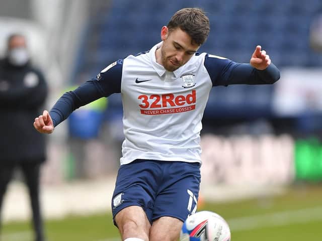 Ben Whiteman passing the ball against Reading.