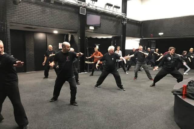 A Ling Shui Tai Chi class in action prior to the pandemic.