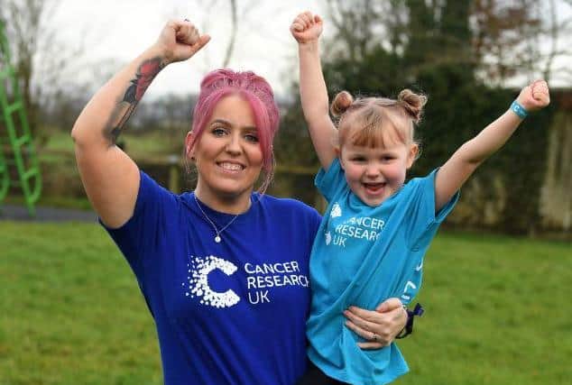 Photo Neil Cross; Dawn Blaylock and daughter Lily are running to raise money for Cancer Research