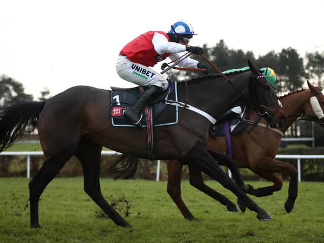 Nico de Boinville riding On The Blind Side on their way to winning at Market Rasen in January - he runs at Haydock this weekend