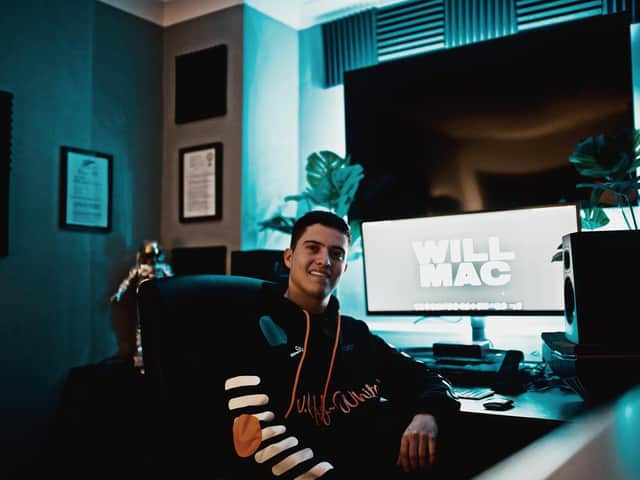 DJ Will Mac, 22, photos: Eddy Highton/ Marc De Groot