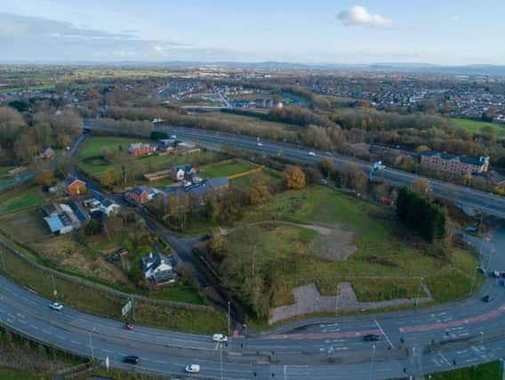 The new "landmark" mosque will be built at the western end of D’Urton Lane – close to the Broughton bypass and roundabout for the M55 and M6