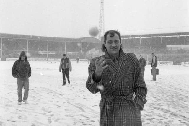 Frank Worthington – snowball in hand – after a game at Deepdale was postponed in March 1987