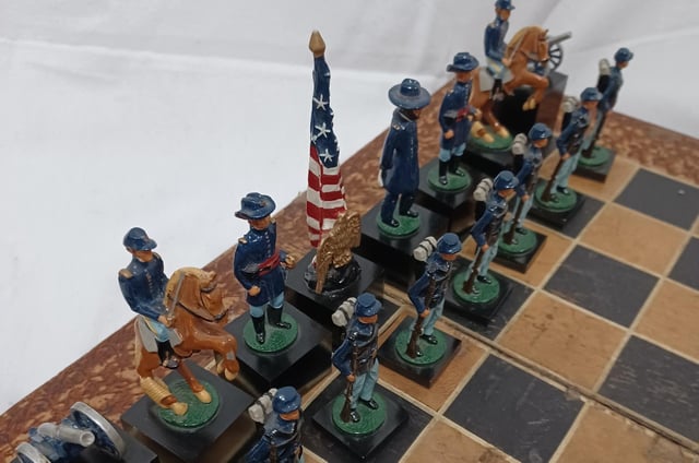 This incredible set depicting the American Civil War is in my personal collection and definitely not for sale. It is worth about one thousand pounds