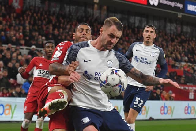 Preston North End defender Patrick Bauer has signed a new contract