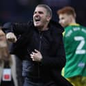 Ryan Lowe at the end of the game on Wednesday