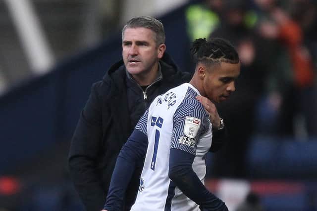 Ryan Lowe with loan signing Cameron Archer