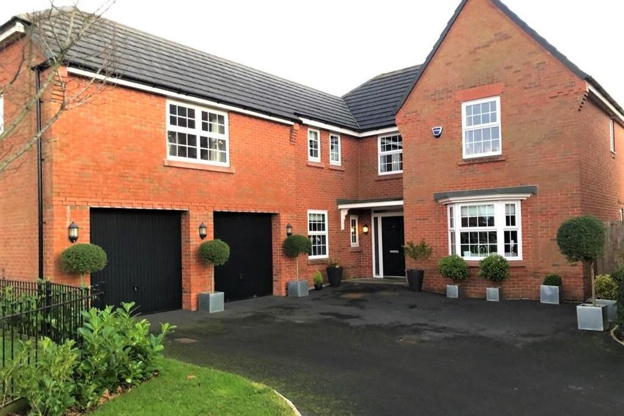 Enchanting Lancashire home with dual-aspect lounge and modern kitchen on the market for £530,000