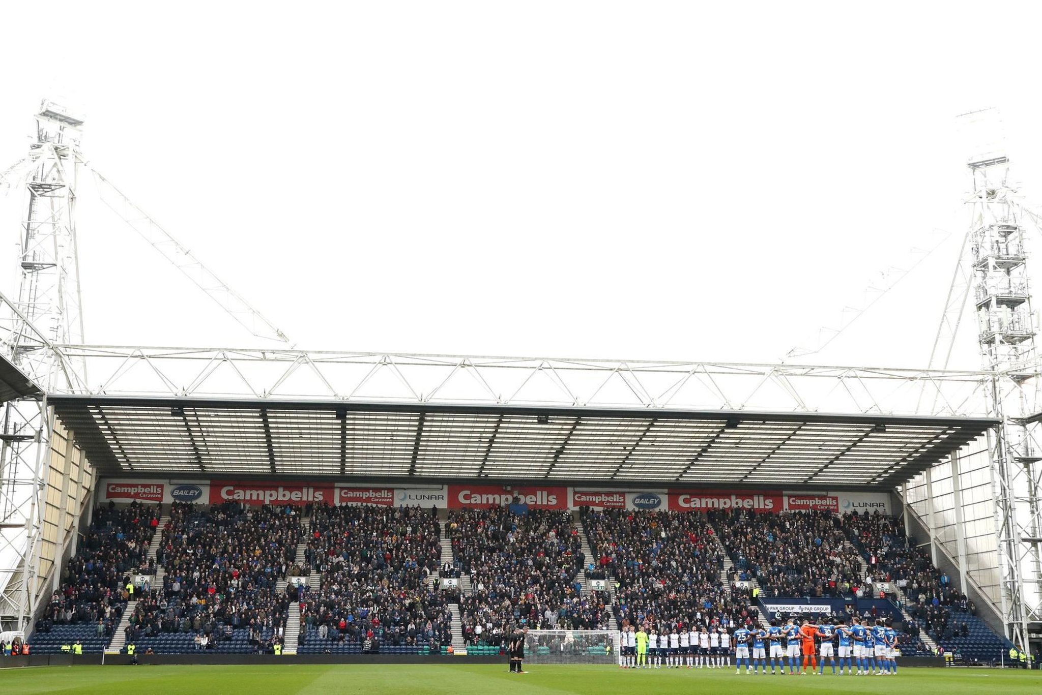 Preston North End cut ticket prices for the Championship clash with Reading at Deepdale