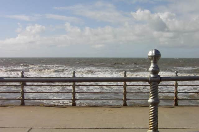 An oil slick could affects parts of the Lancashire coast after a fuel pipe suffered a failure off the North Wales Coast.