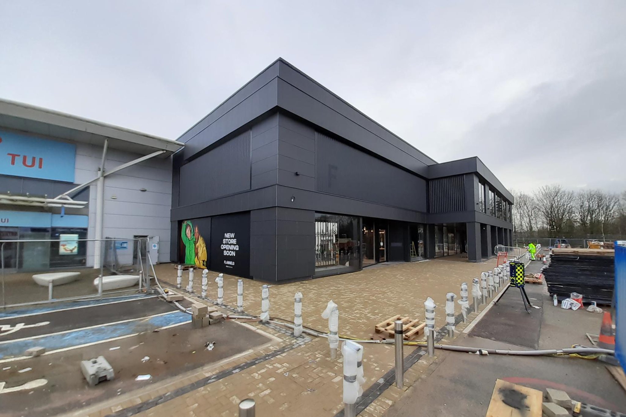 "They’ll get more stuff robbed than they sell.": Reader's react to the new Flannels store coming to Deepdale Retail Park