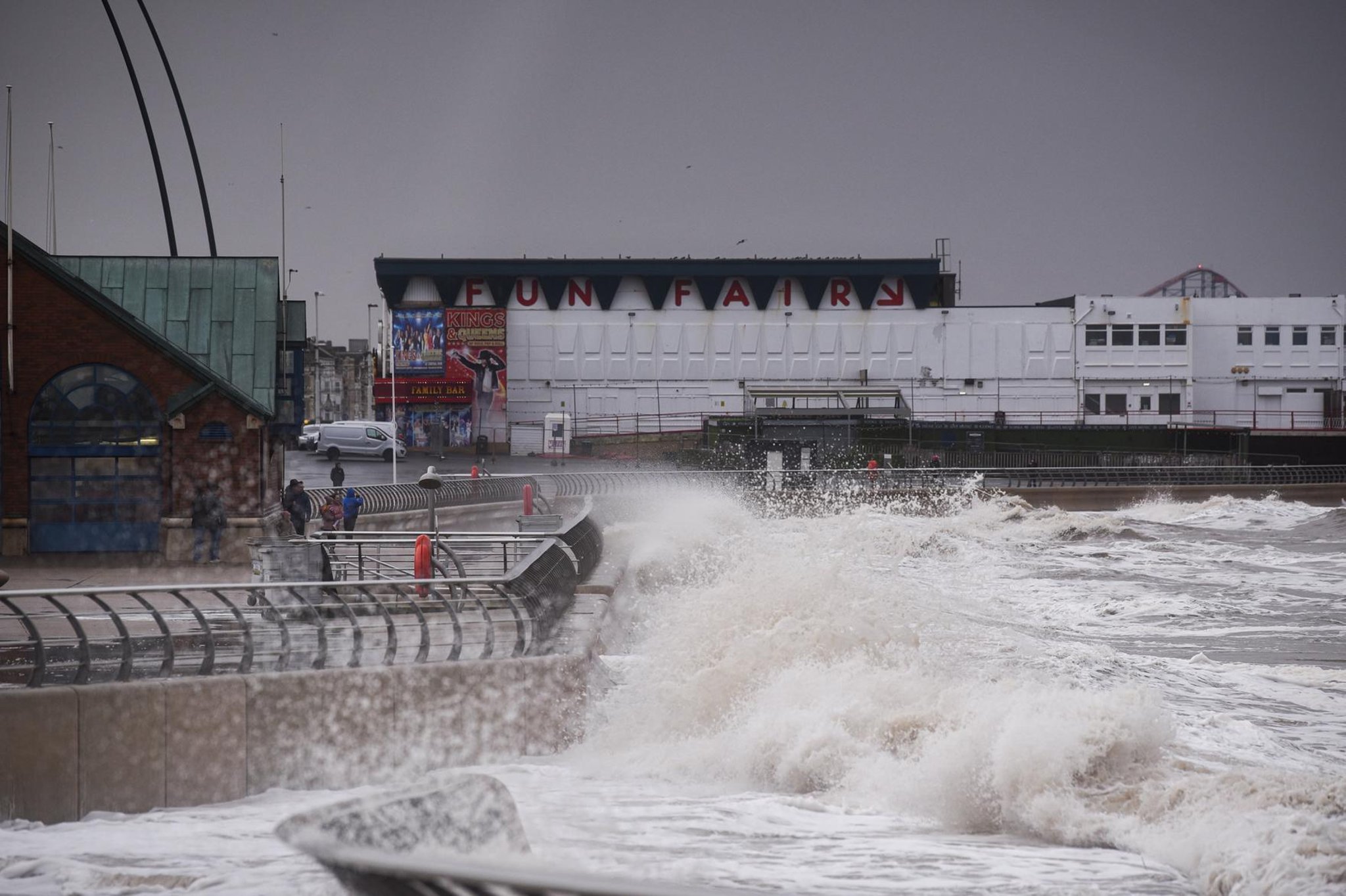 Coastguard warns people to stay away from coast as Storm Eunice batters Lancashire