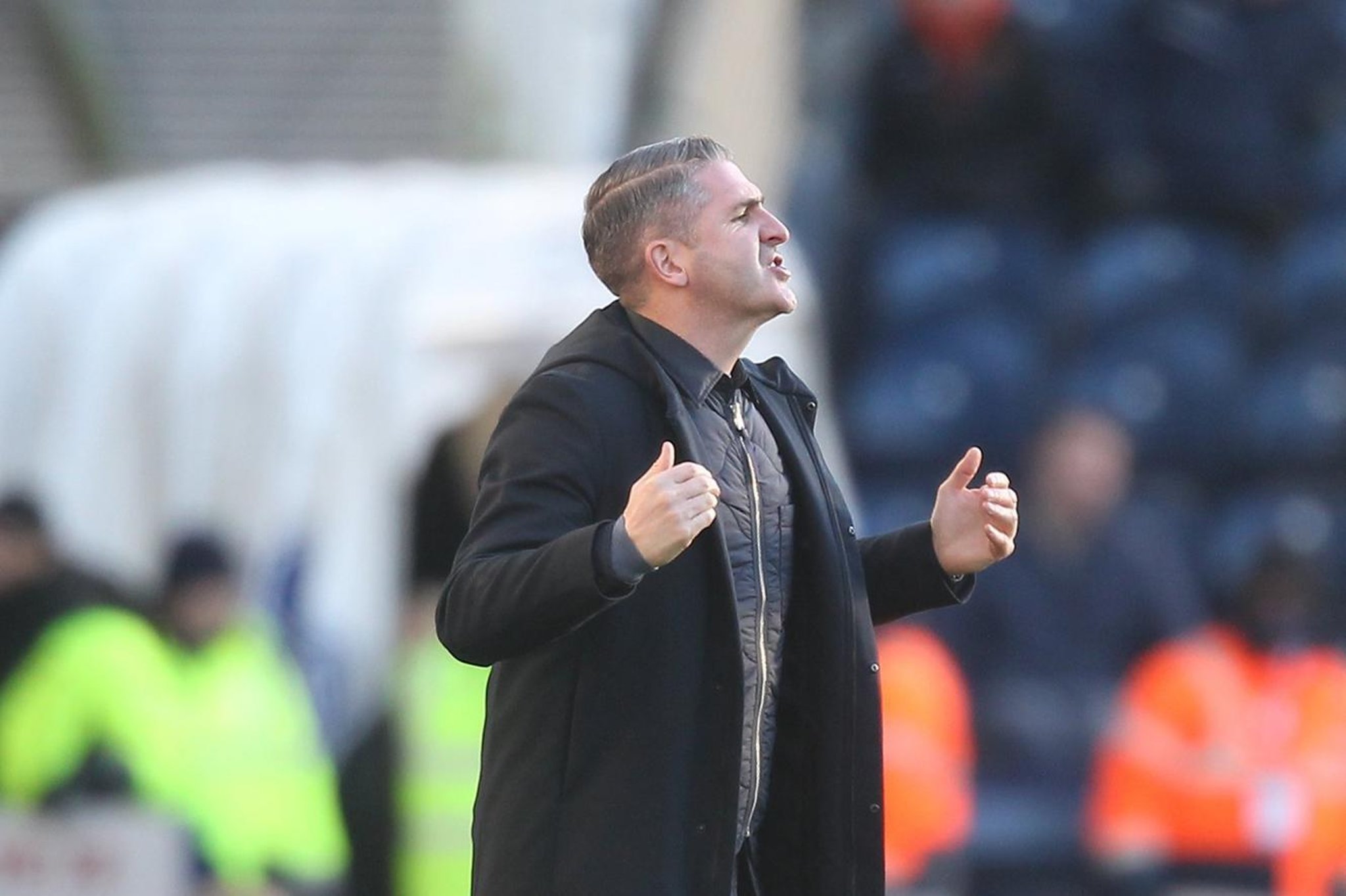 Preston North End manager Ryan Lowe says first-half display was &#8216;unacceptable&#8217; in defeat to Reading at Deepdale