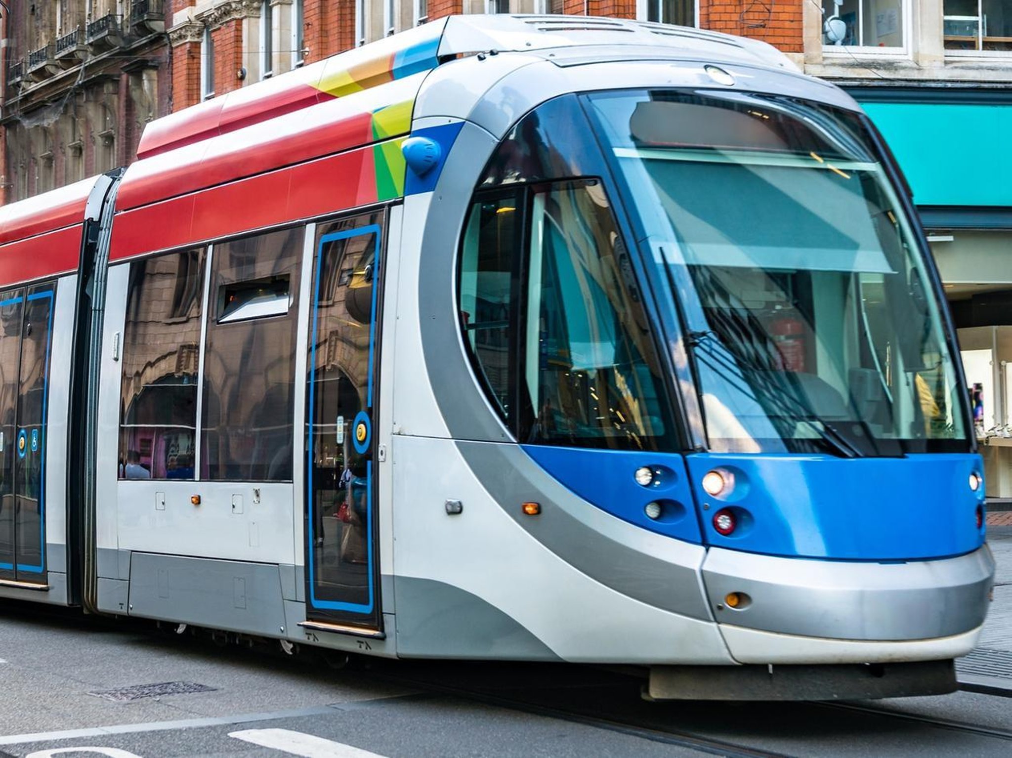 La empresa Leyland proporciona un sistema de radio digital para la red de tranvías de West Midlands