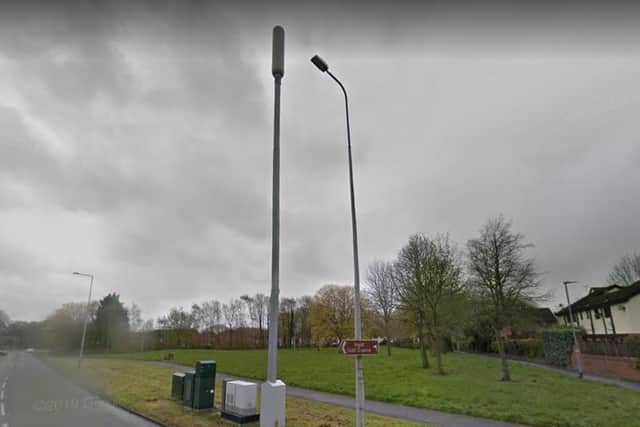 The existing 14.5-metre mast in Tanterton Hall Road which will be replaced.