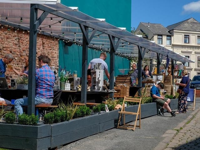 Plau bar's Market Street Social