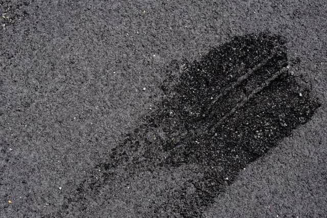 Tyre marks in Monks Walk, Penwortham
