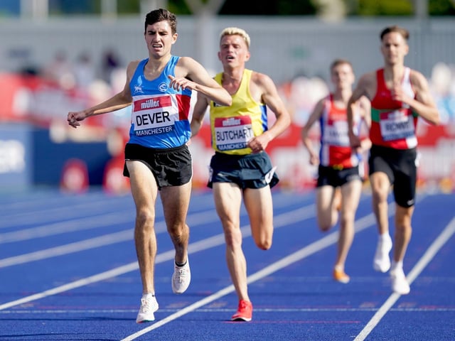 Patrick Dever wins the 5,000m at the UK Championships