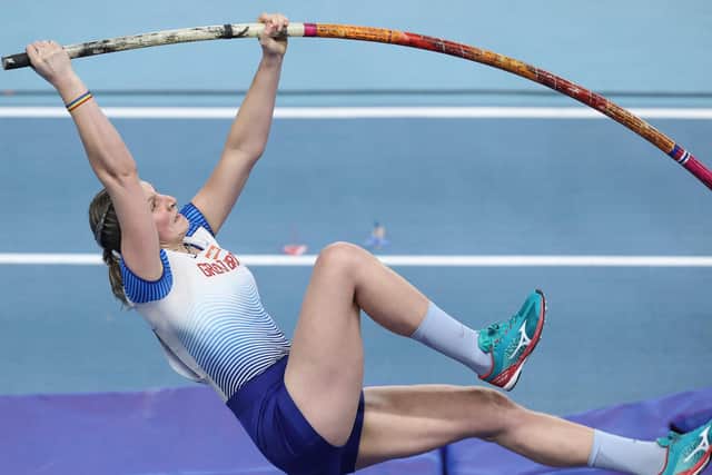 Holly Bradshaw in action