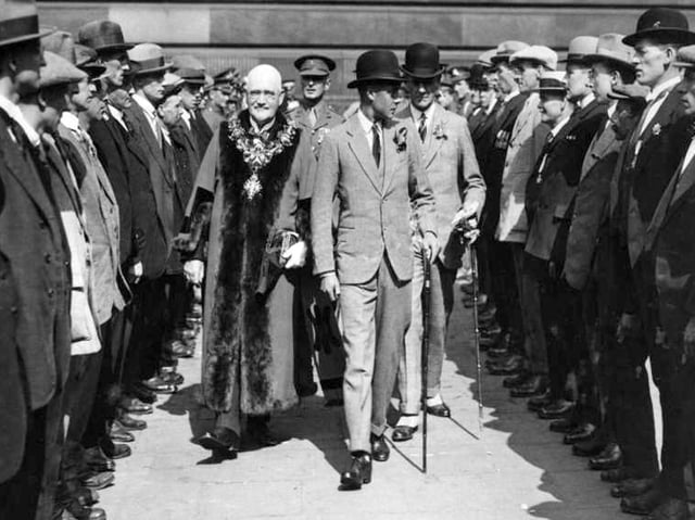 Prince Edward meets Preston’s First World War veterans on the Flag Market