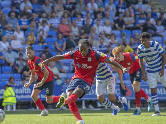 Daniel Johnson scores Preston North End's penalty against Reading