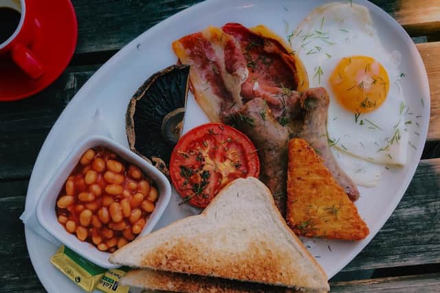 Lancashire's 'brekkie mad brickies' are being offered £250 to eat as many Full English breakfasts as they can handle