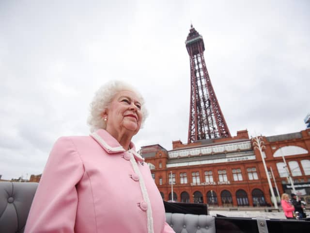 A new waxwork of Her Majesty The Queen is taken from Blackpool Tower to Madame Tussauds