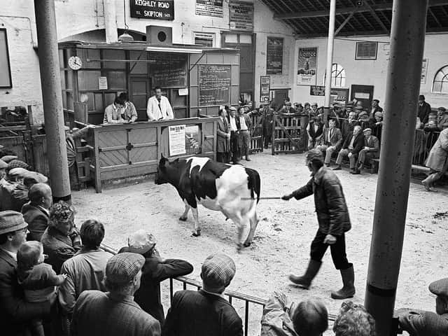 Skipton livestock market in 1986. Picture by John Bentley.