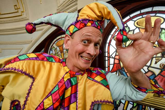 Steve Royle as Muddles in Blackpool Grand Theatre pantomime Snow White and the Seven Dwarfs