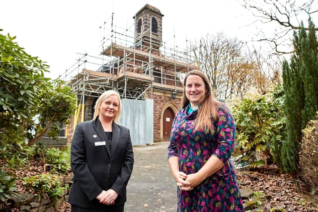 Reverend Jo Smith with Sales Consultant at Redrow Chloe Gascoigne-Slater.