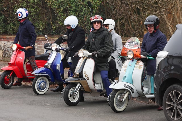 A 12-scooter escort was held through Worthing to remember the life of well-known mod Rob Melville. SUS-220127-115723001