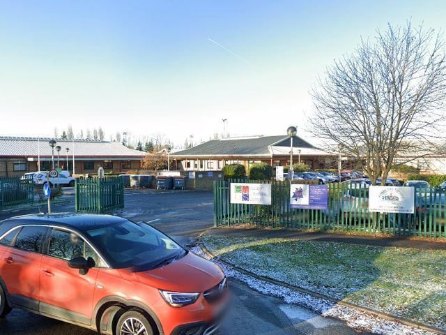 Elizabeth Woodville (North Campus)
120 pupils - no places remaining