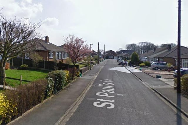 A homeowner at St Paul's Close has submitted an application for works to a protected tree - Crown lifting over road and garden with cuts to be a maximum of 150mm