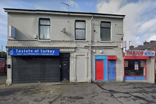 Taste of Turkey is seeking permission to build a single storey extension to the front of the restaurant to facilitate a covered seating area for customers.