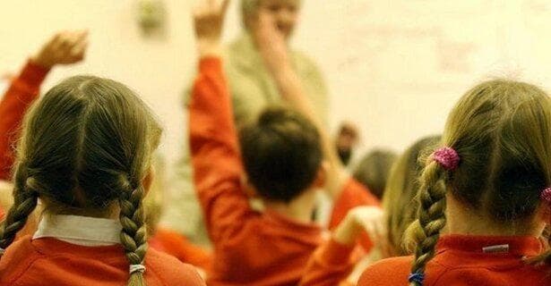 Besorgnis über Klassengrößen über 30 in Schulen in Lancashire aufgrund der ...