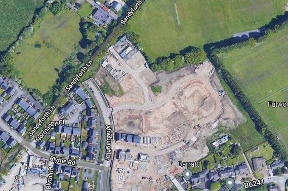 Approval with conditions granted for a re-plan of existing approved planning reference 06/2019/0565 for plots 184,185,186, additional plot 260 and shared garage between plot 186 and 260, including the relocation of the proposed footpath link.