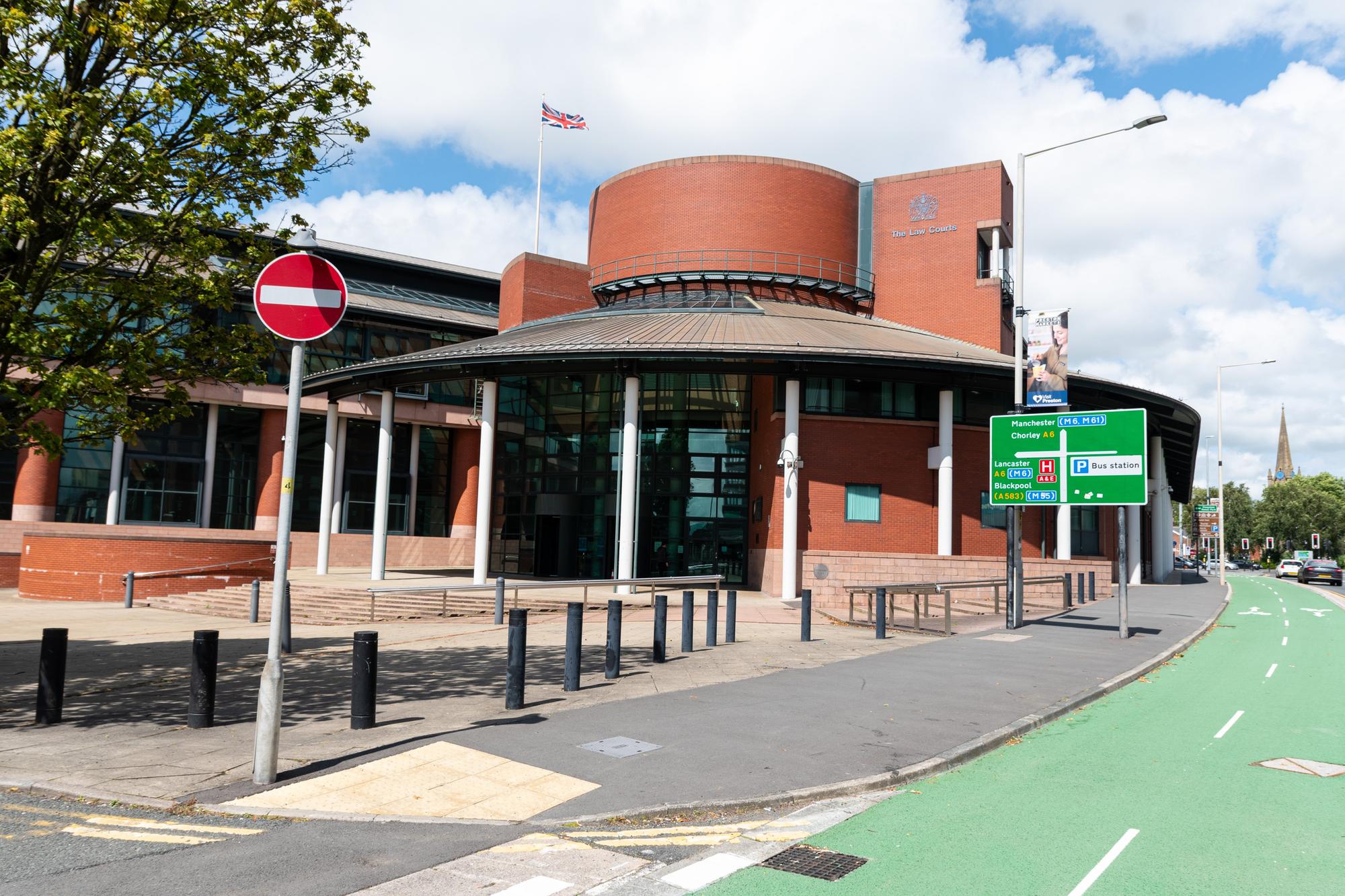 ‘I thought I was going to die’ Man's racially aggravated knife threats to housemate in Preston see him jailed