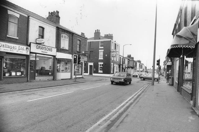 Looking towards the junction of Ribbleton Lane and Skeffington Road in 1990
