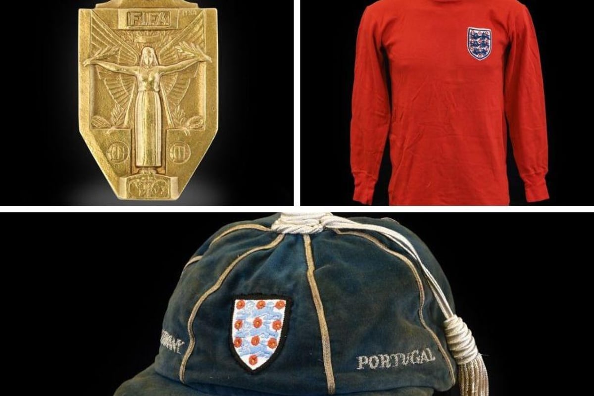 1966 World Cup winner's medal sells for £200,000