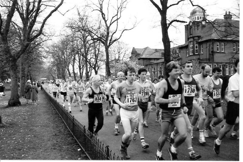 Retro reader Frank Smith sent in this photo showing the preston 10k fun run passing through moor park on 30th april 1989