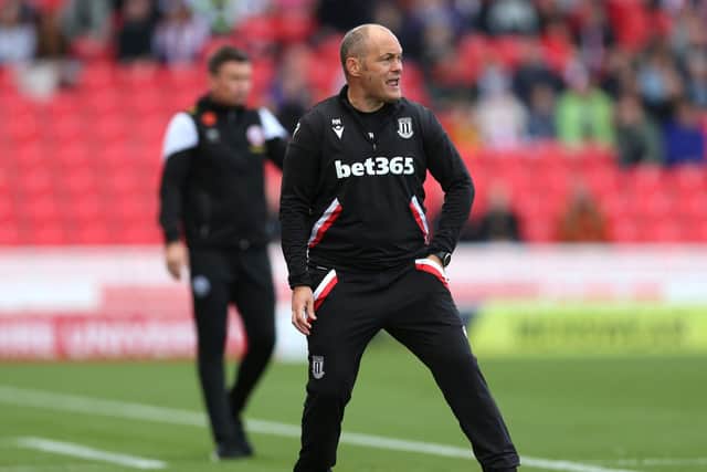 Stoke City manager Alex Neil gestures on the touchline during the Sky Bet Championship match at bet365 Stadium.