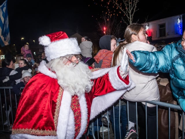 A 'high five' for Father Christmas