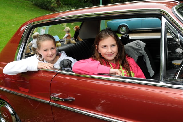 Charlotte Burney, 11 and Anya Clayton, ten at the Classic Car day at Avenham and Miller Park